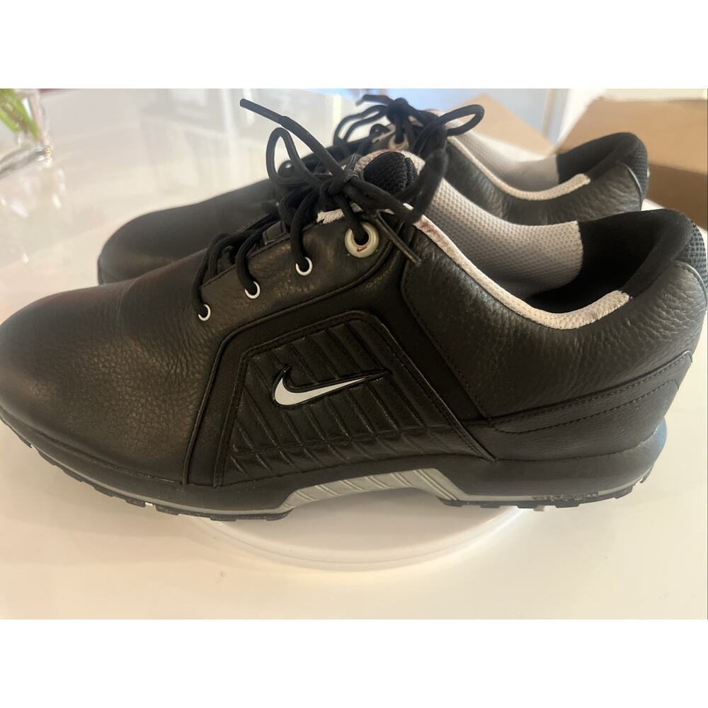 Nike Golf Mens Black 10.5 379228-001 00820652912786 EUC